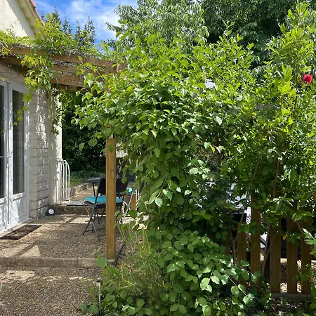 Dans Les Pins Apartamento Alès